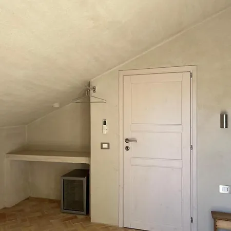 Agatirso Gasthuis 3*